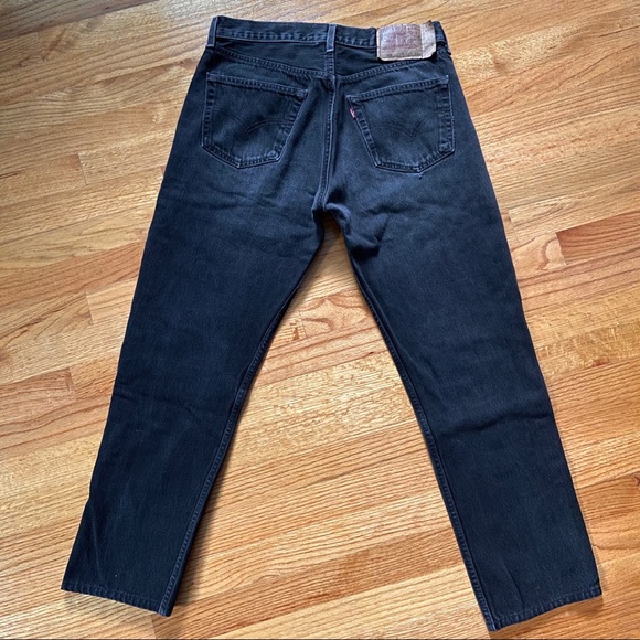 Vintage Black Levi’s - Picture 2 of 2
